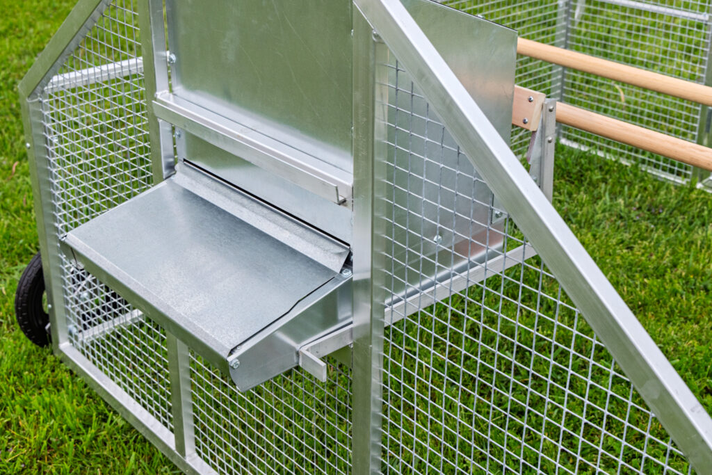 Nestbox Perch Operator (4)